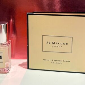 Jo Malone Bundle: Grapefruit Cologne and Peony & Blush Cologne